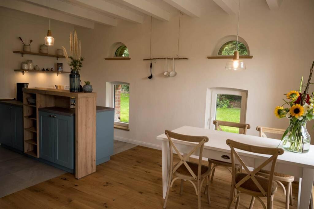 Zum Heuerling Ferienwohung Im Alten Stall Mit Sauna Versmold Eksteriør bilde